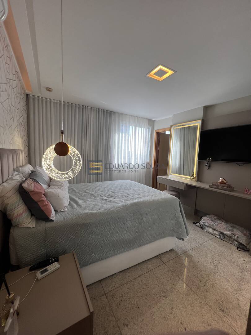 Apartamento à venda com 4 quartos, 150m² - Foto 19