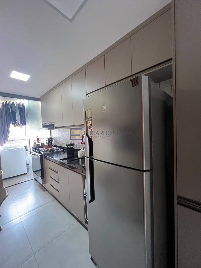 Apartamento à venda com 3 quartos, 120m² - Foto 14