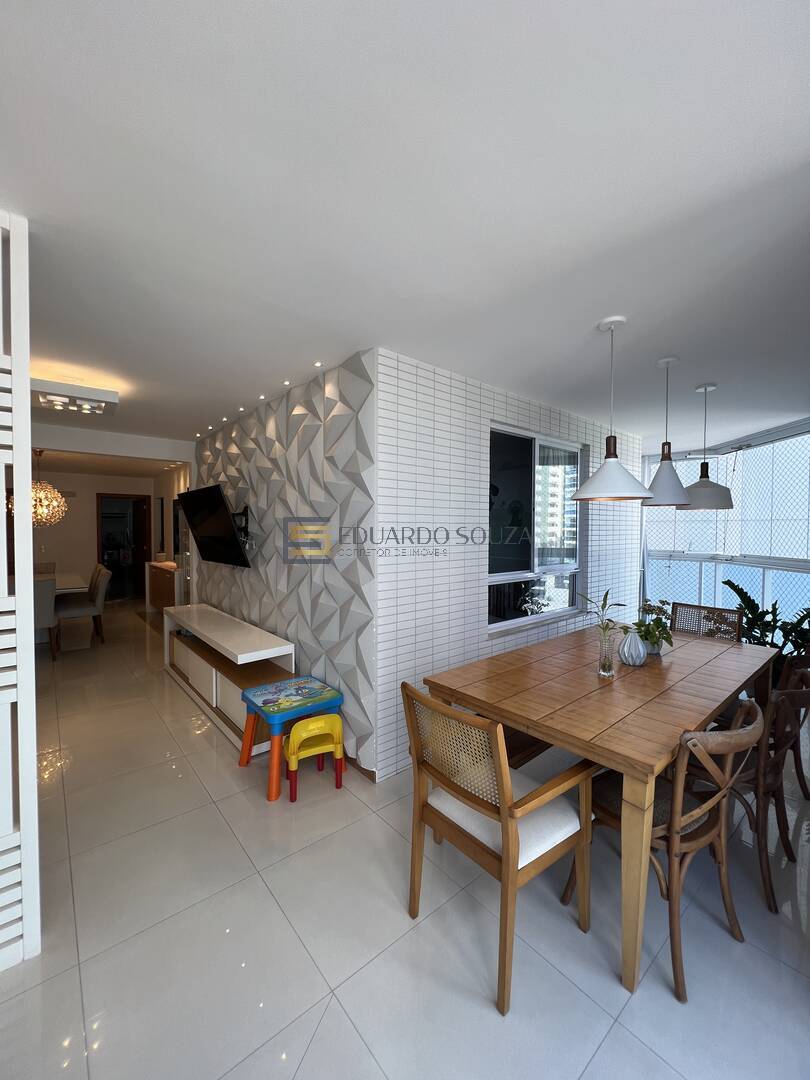 Apartamento à venda com 3 quartos, 115m² - Foto 7