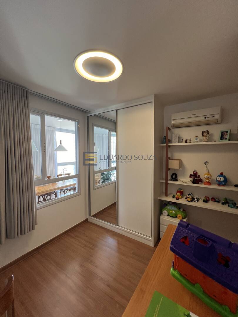 Apartamento à venda com 3 quartos, 115m² - Foto 16