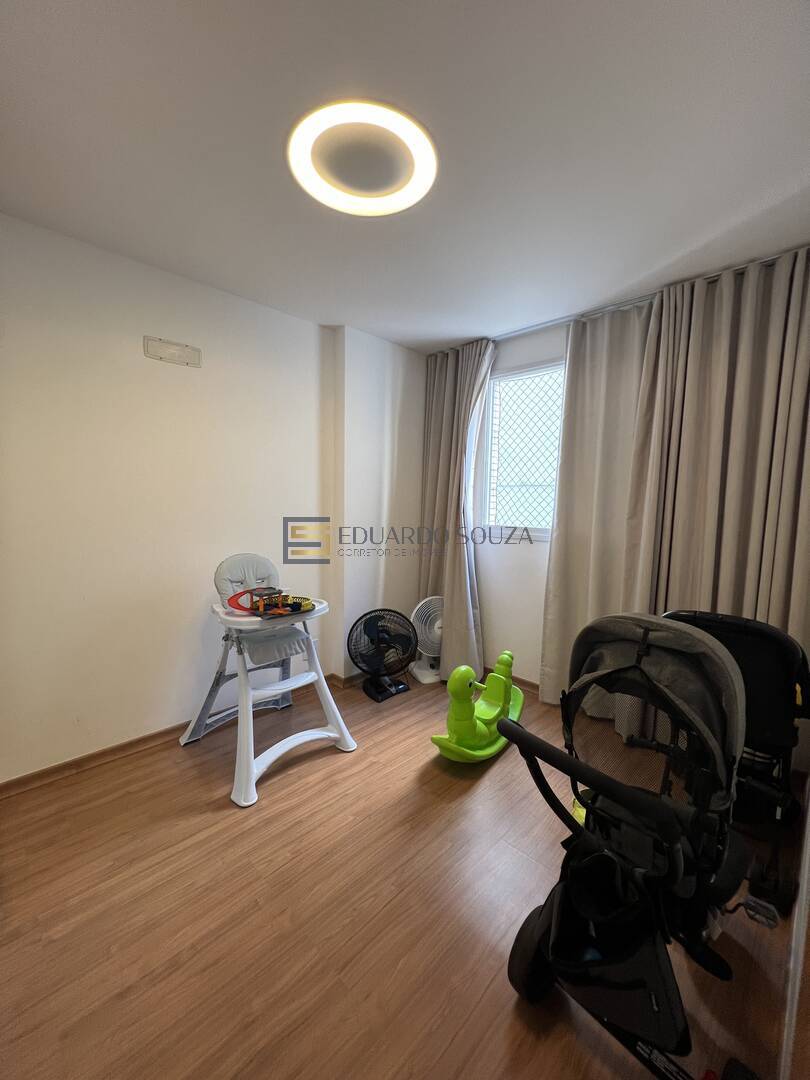 Apartamento à venda com 3 quartos, 115m² - Foto 18