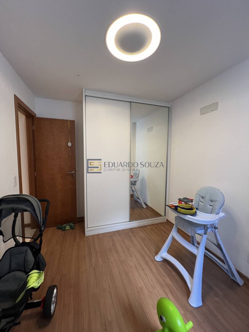 Apartamento à venda com 3 quartos, 115m² - Foto 19