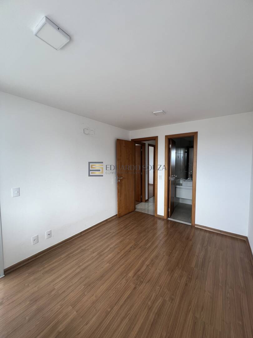 Apartamento à venda com 3 quartos, 90m² - Foto 12